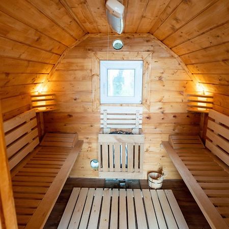 Отель Glamping Hisice Orlic Muta Экстерьер фото